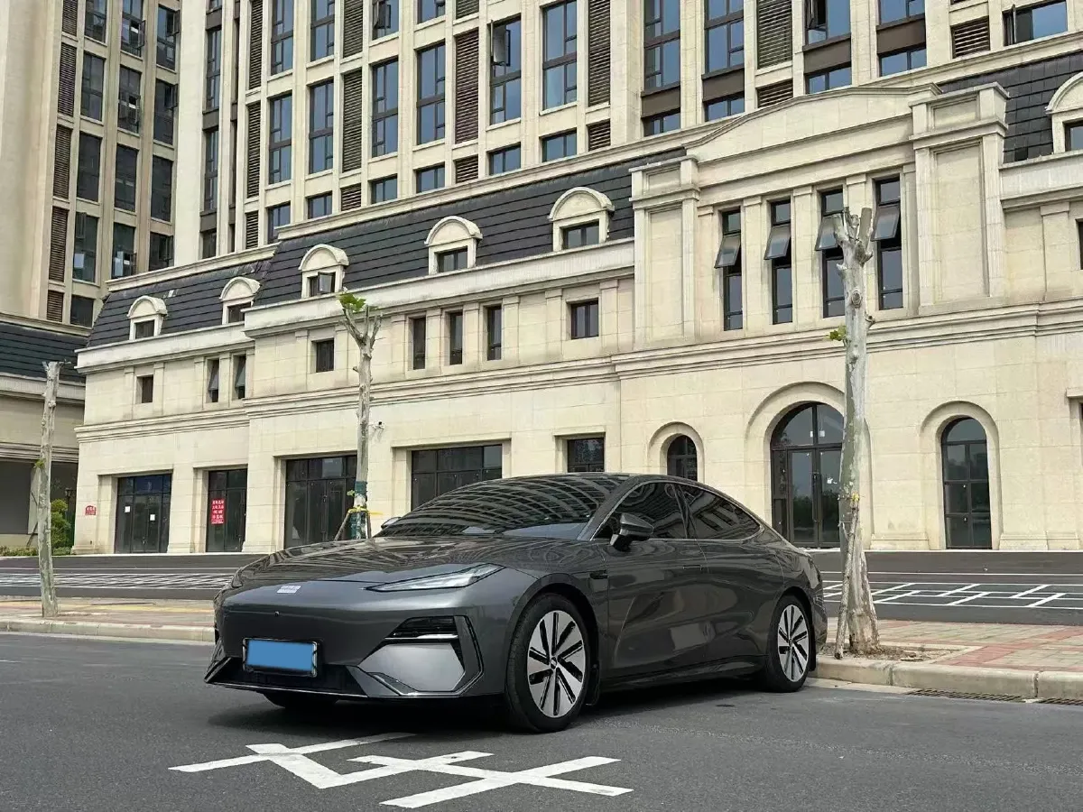 2024 Geely Galaxy E8 BEV 76KWH,autocango,china used car exporter,china ev exporter,chinese used car exporter,chinese used ev exporter