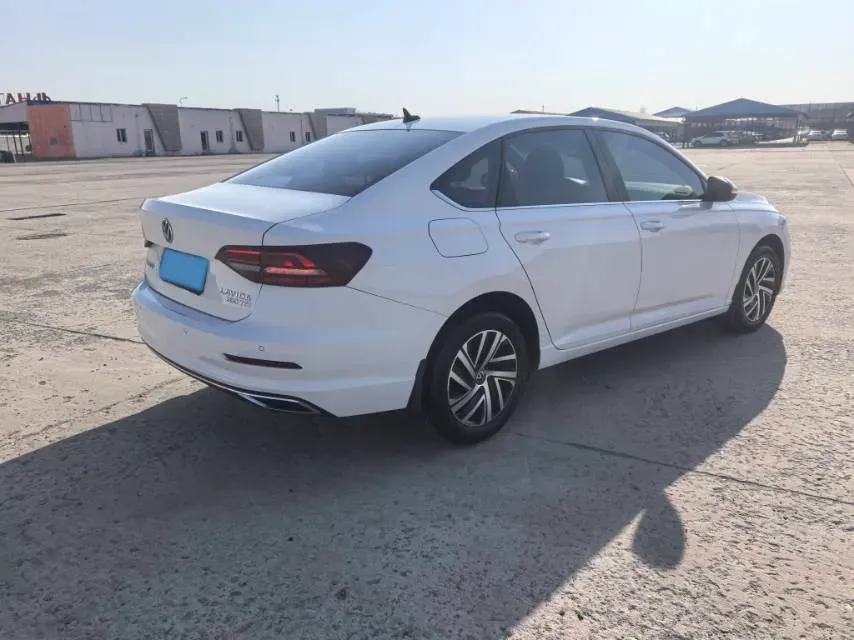 2022 Volkswagen Sagitar 1.2T 116HP L4 7DCT,autocango,china used car exporter,china ev exporter,chinese used car exporter,chinese used ev exporter