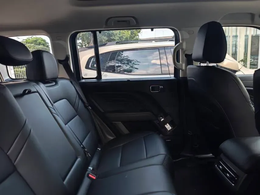 2025 Haval Raptor 2.0T 238HP L4 9DCT,autocango,china used car exporter,china ev exporter,chinese used car exporter,chinese used ev exporter