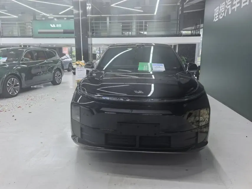 2025 Li L6 Range Extended 154HP L4 REEV,autocango,china used car exporter,china ev exporter,chinese used car exporter,chinese used ev exporter