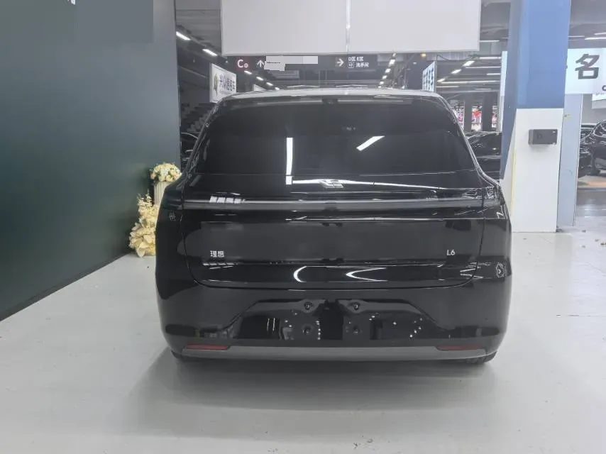 2025 Li L6 Range Extended 154HP L4 REEV,autocango,china used car exporter,china ev exporter,chinese used car exporter,chinese used ev exporter