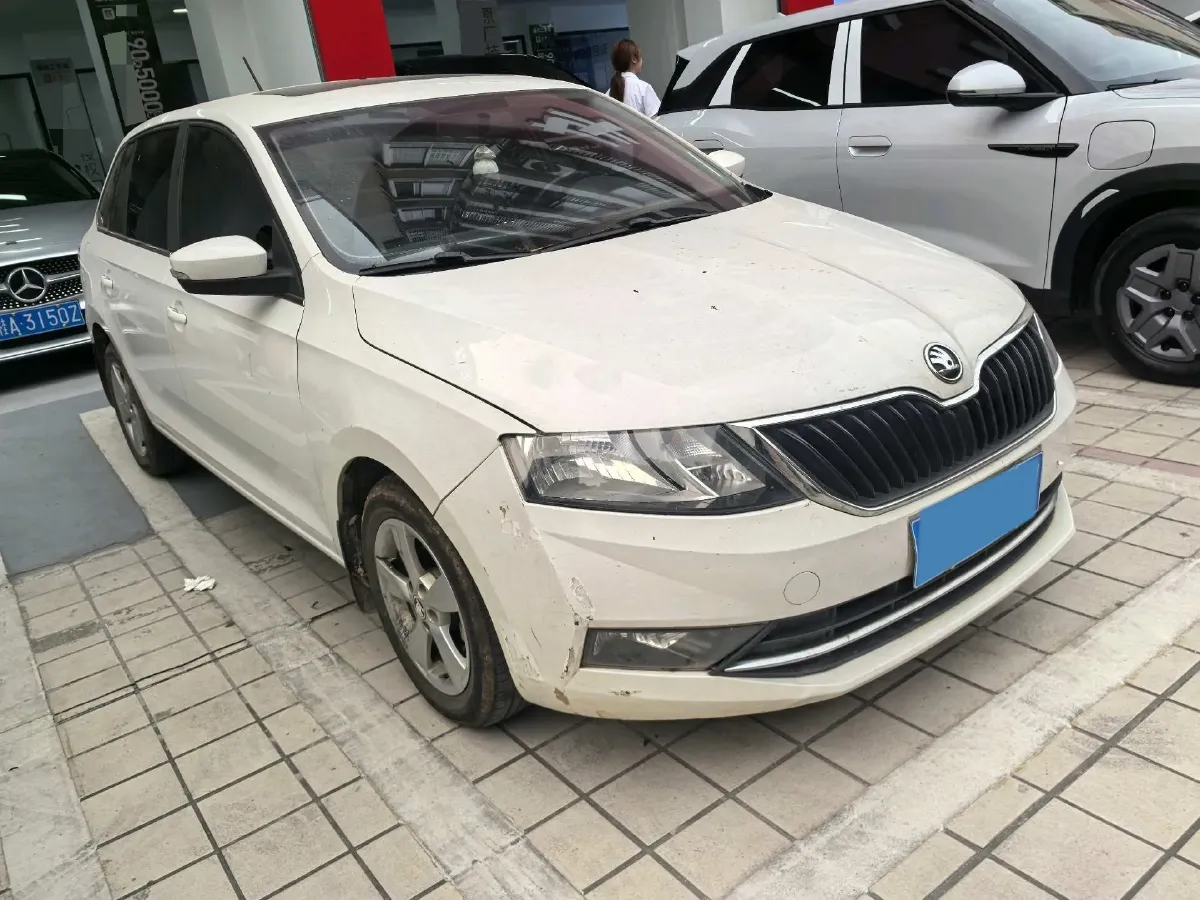 2018 Skoda Rapid Spaceback 1.6L 110HP L4 6AT,autocango,china used car exporter,china ev exporter,chinese used car exporter,chinese used ev exporter
