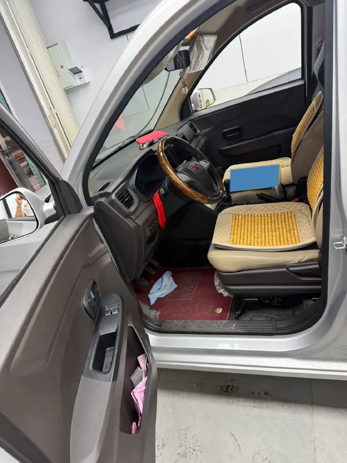 2022 JinBei Little Sea Lion X30 1.5L 102HP L4 5MT,autocango,china used car exporter,china ev exporter,chinese used car exporter,chinese used ev exporter