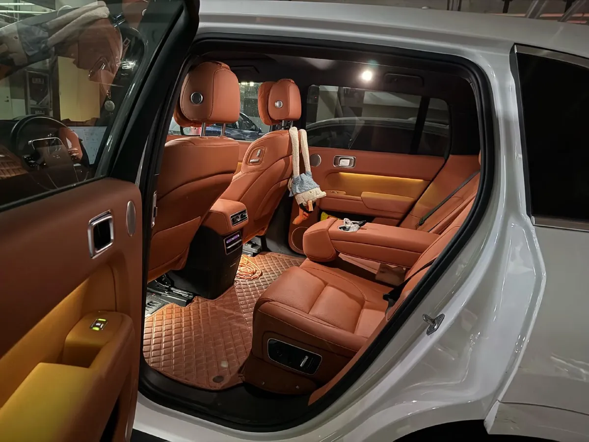 2023 Hyundai Palisade 3.5L 272HP V6 8AT,autocango,china used car exporter,china ev exporter,chinese used car exporter,chinese used ev exporter