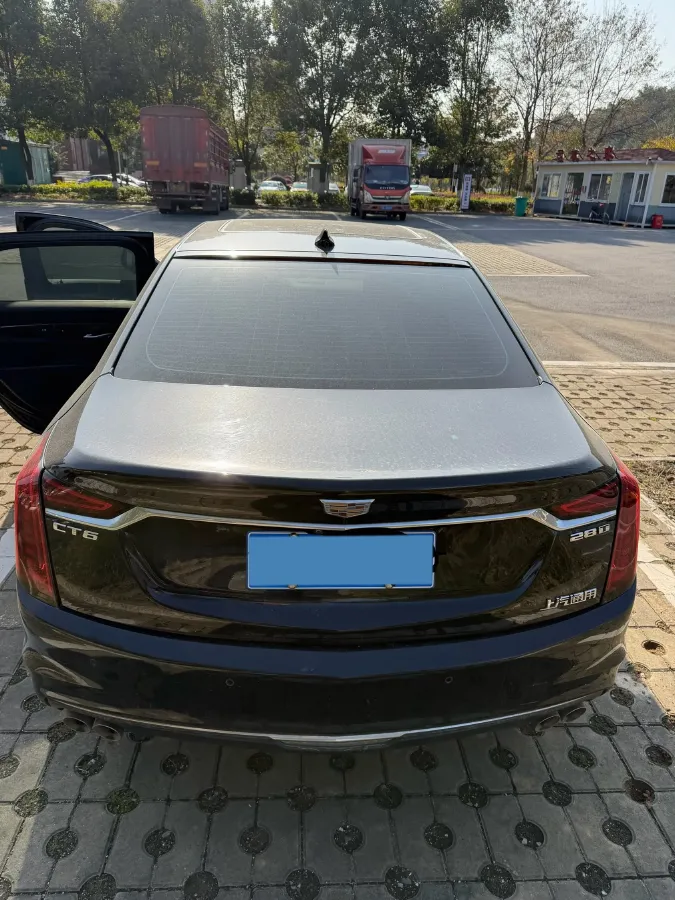 2021 Cadillac CT6 2.0T 237HP L4 10AT,autocango,china used car exporter,china ev exporter,chinese used car exporter,chinese used ev exporter