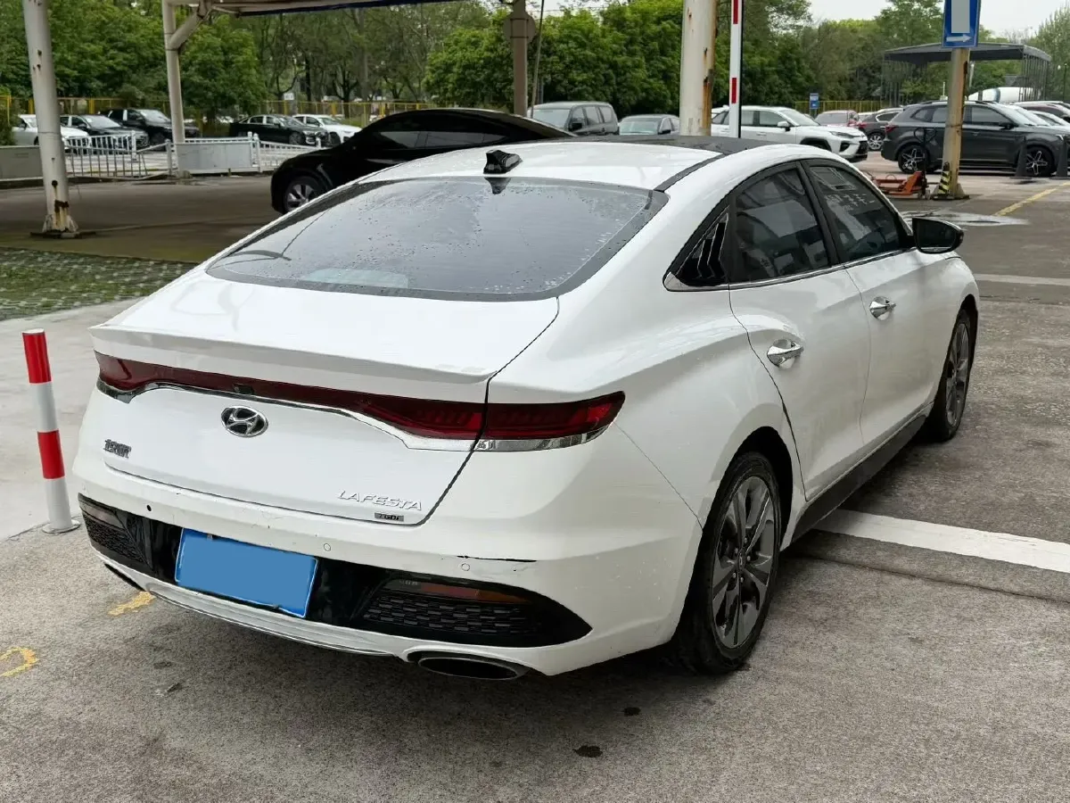 2019 Hyundai La Festa 1.6T 190HP L4 7DCT,autocango,china used car exporter,china ev exporter,chinese used car exporter,chinese used ev exporter