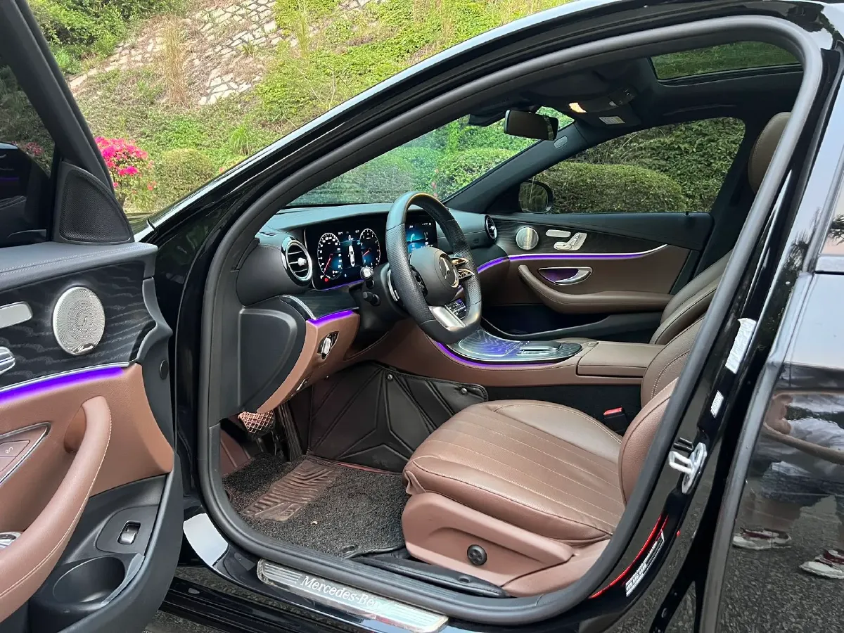 2023 Mercedes-Benz E Class 2.0T 258HP L4 9AT,autocango,china used car exporter,china ev exporter,chinese used car exporter,chinese used ev exporter