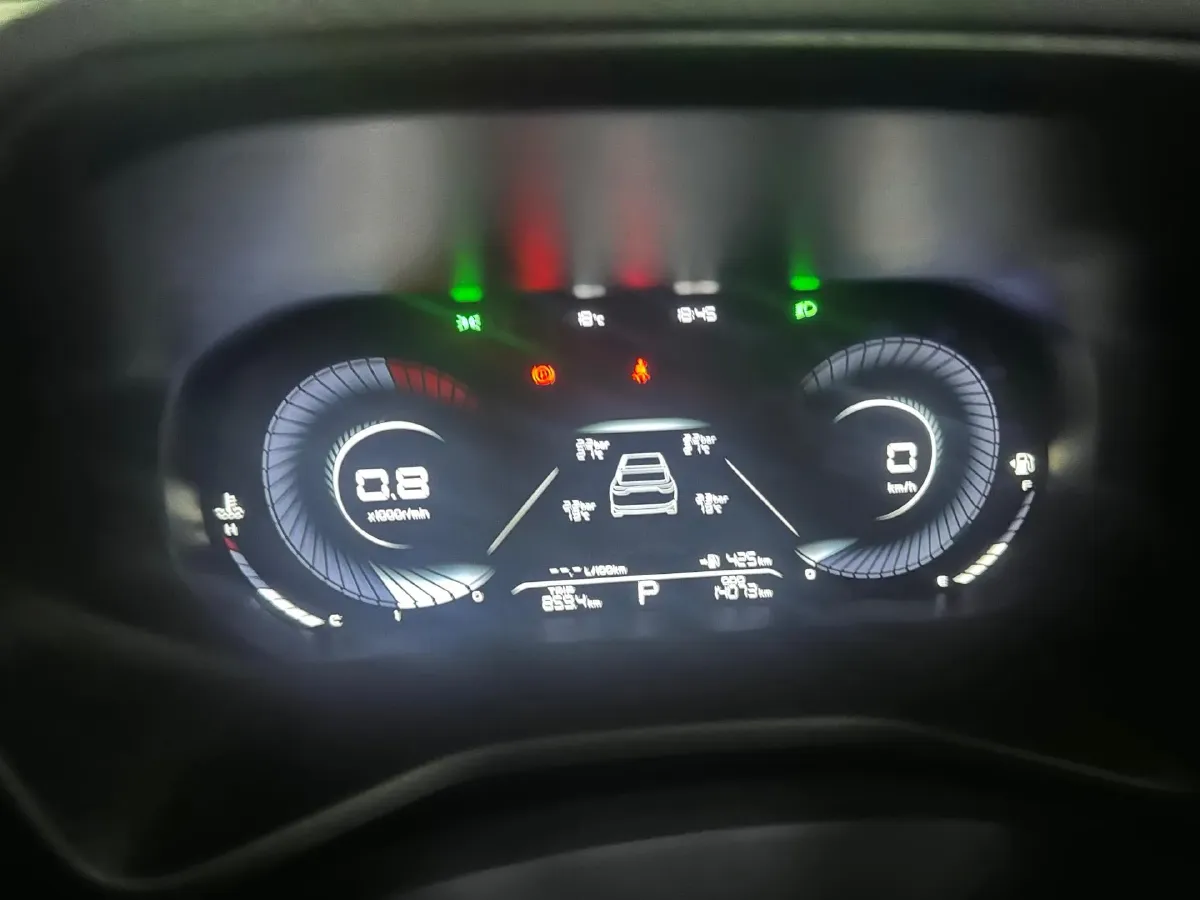 2022 Geely Emgrand 1.5L 114HP L4 CVT,autocango,china used car exporter,china ev exporter,chinese used car exporter,chinese used ev exporter