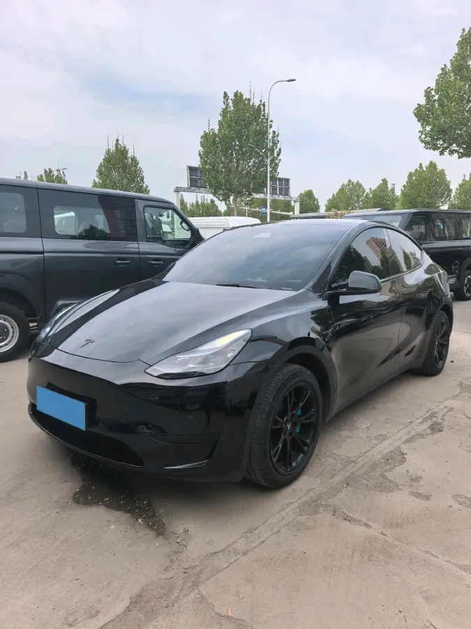 2022 Tesla Model Y BEV 60KWH,autocango,china used car exporter,china ev exporter,chinese used car exporter,chinese used ev exporter