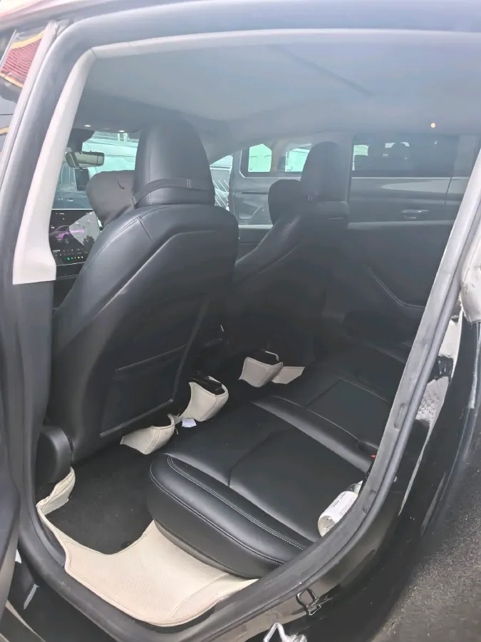 2022 Tesla Model Y BEV 60KWH,autocango,china used car exporter,china ev exporter,chinese used car exporter,chinese used ev exporter