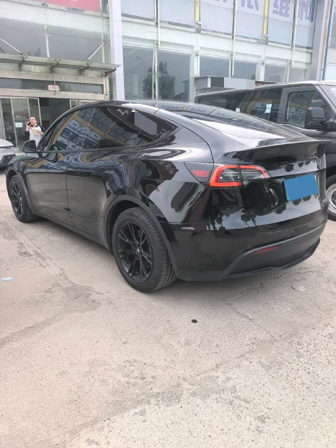 2022 Tesla Model Y BEV 60KWH,autocango,china used car exporter,china ev exporter,chinese used car exporter,chinese used ev exporter