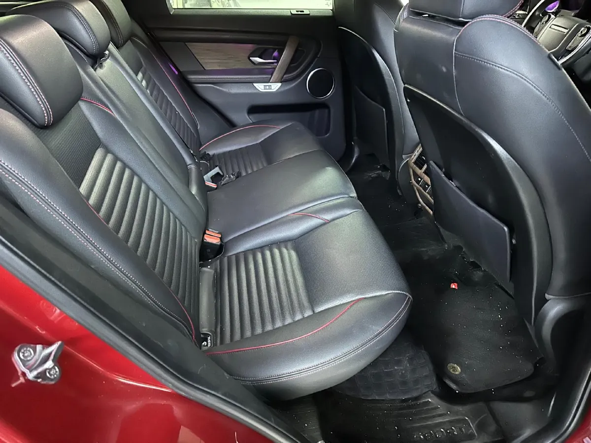 2020 Land Rover Discovery Sport 2.0T 249HP L4 9AT,autocango,china used car exporter,china ev exporter,chinese used car exporter,chinese used ev exporter