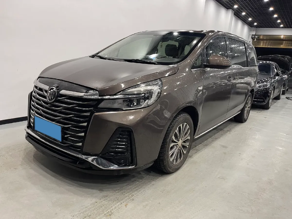 2023 Buick GL8 2.0T 237HP L4 9AT,autocango,china used car exporter,china ev exporter,chinese used car exporter,chinese used ev exporter