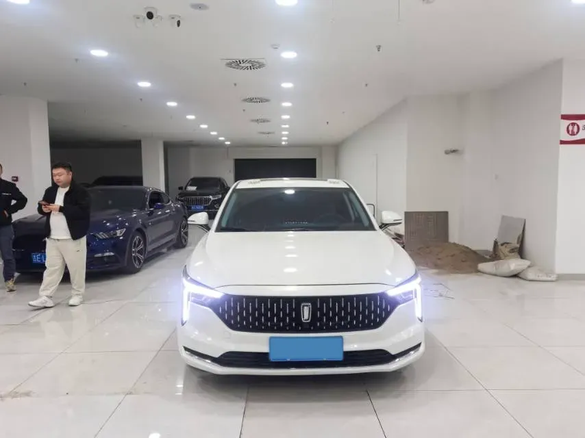 2022 Bestune B70 1.5T 169HP L4 7DCT,autocango,china used car exporter,china ev exporter,chinese used car exporter,chinese used ev exporter