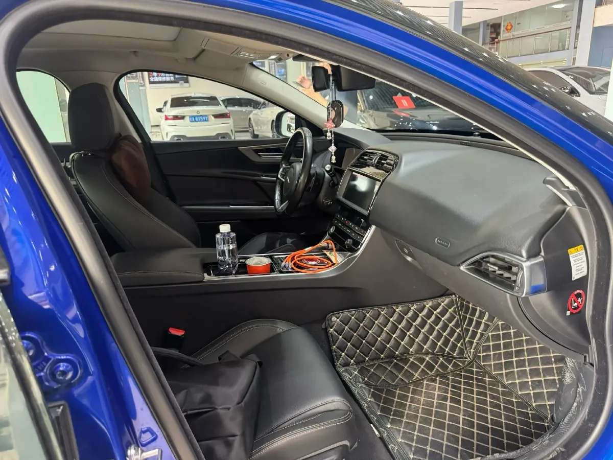 2018 BMW X2 2.0T 192HP L4 7DCT,autocango,china used car exporter,china ev exporter,chinese used car exporter,chinese used ev exporter