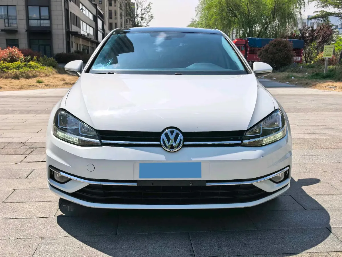 2020 Volkswagen Golf 1.4T 150HP L4 7DCT,autocango,china used car exporter,china ev exporter,chinese used car exporter,chinese used ev exporter