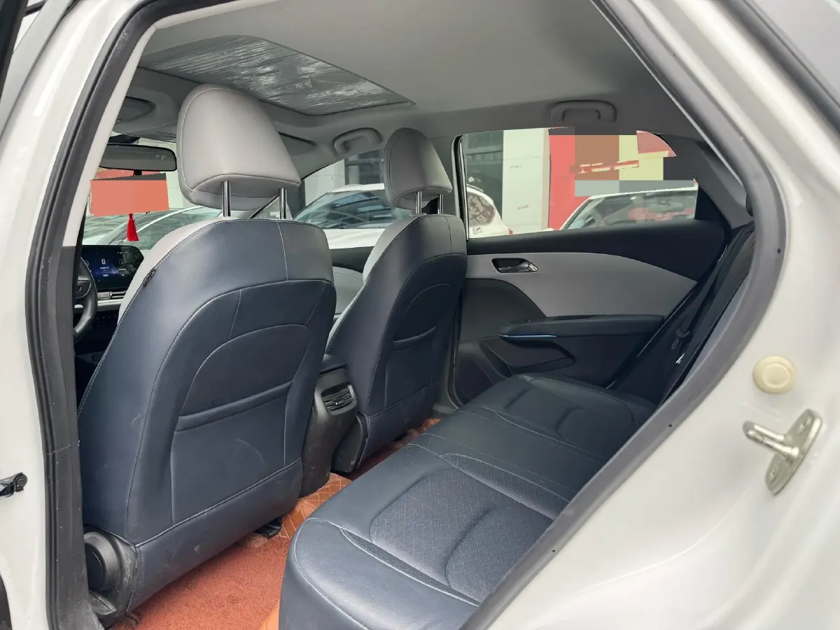 2022 Chevrolet Monza 1.5L 113HP L4 6AT,autocango,china used car exporter,china ev exporter,chinese used car exporter,chinese used ev exporter