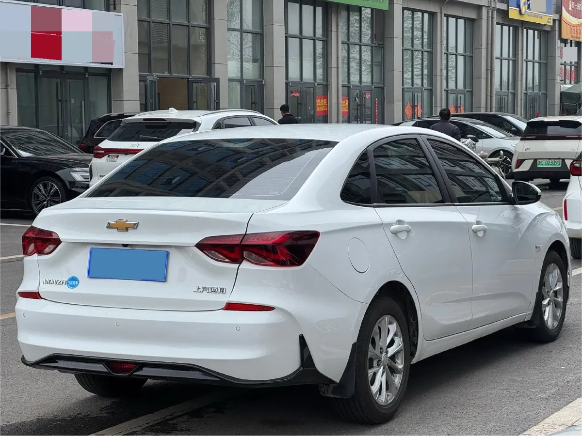 2022 Chevrolet Monza 1.5L 113HP L4 6AT,autocango,china used car exporter,china ev exporter,chinese used car exporter,chinese used ev exporter