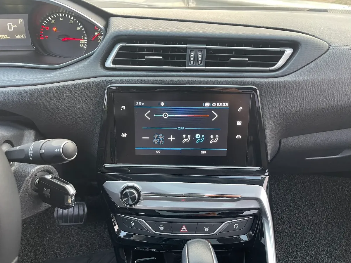 2018 Peugeot 308 1.6L 117HP L4 6AT,autocango,china used car exporter,china ev exporter,chinese used car exporter,chinese used ev exporter