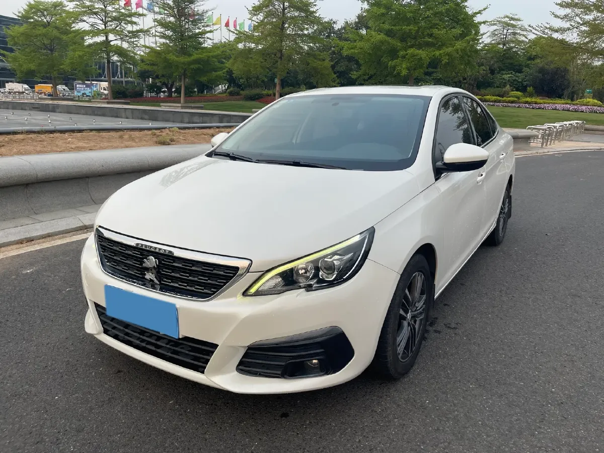 2018 Peugeot 308 1.6L 117HP L4 6AT,autocango,china used car exporter,china ev exporter,chinese used car exporter,chinese used ev exporter