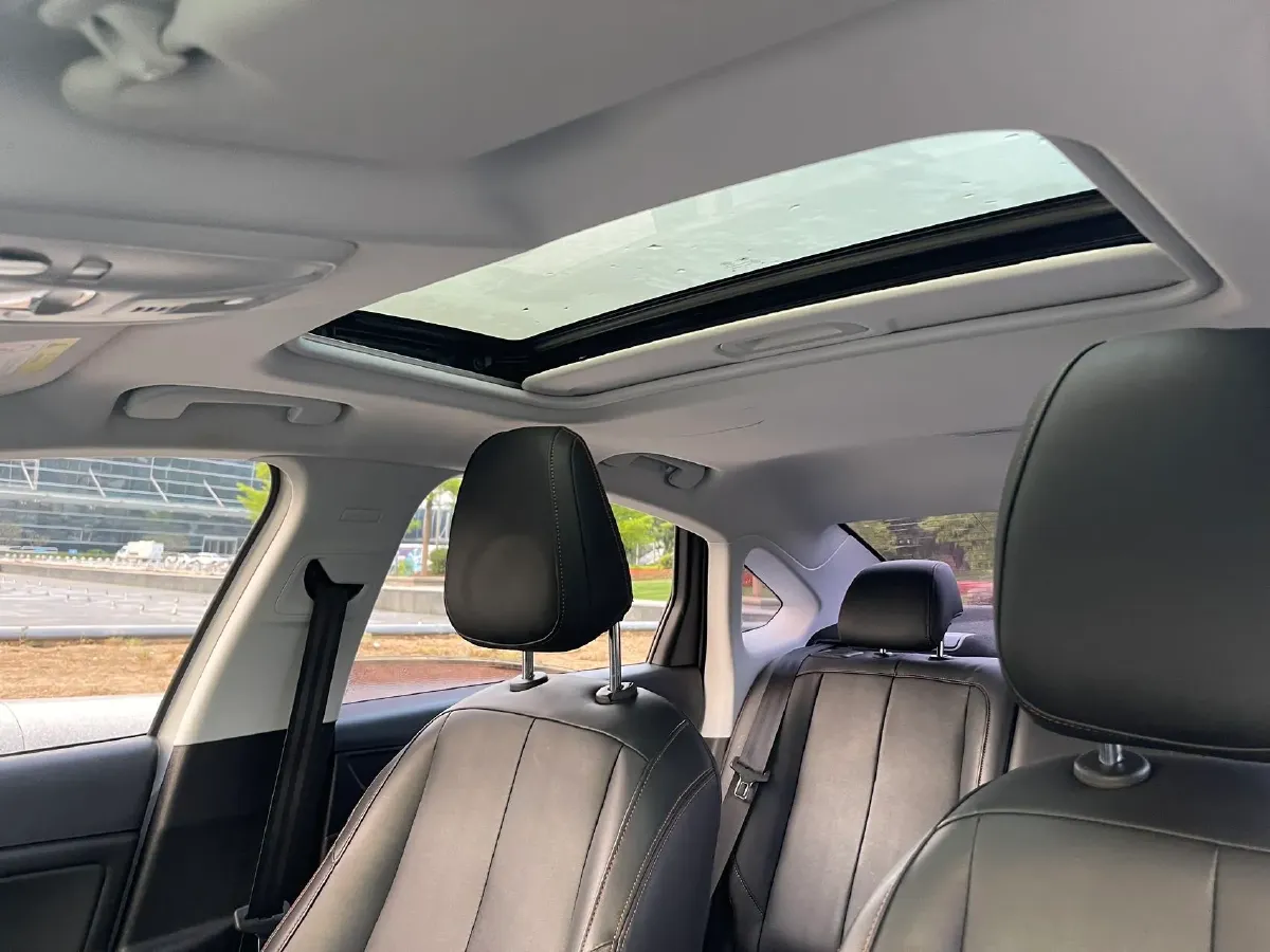 2018 Peugeot 308 1.6L 117HP L4 6AT,autocango,china used car exporter,china ev exporter,chinese used car exporter,chinese used ev exporter