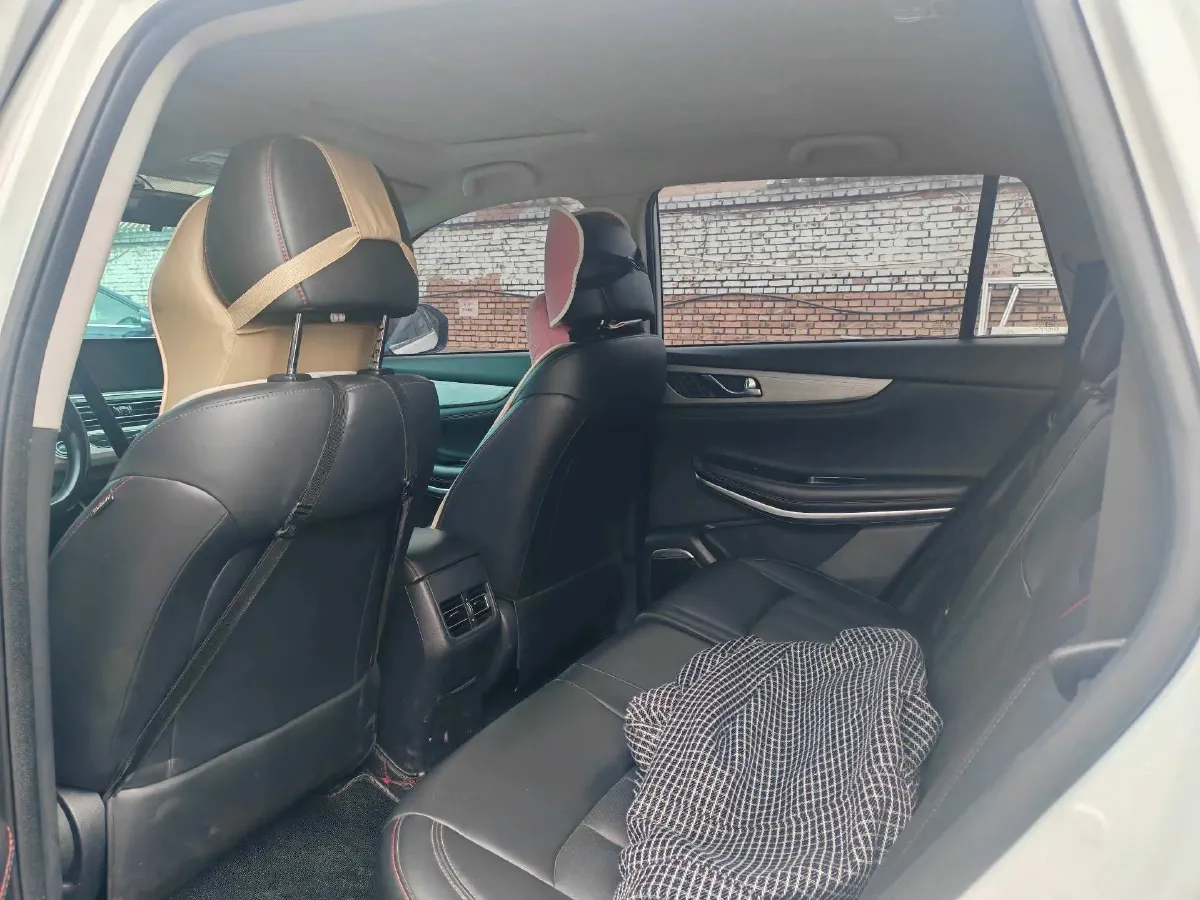 2020 ChangAn CS75 1.5T 178HP L4 7DCT,autocango,china used car exporter,china ev exporter,chinese used car exporter,chinese used ev exporter