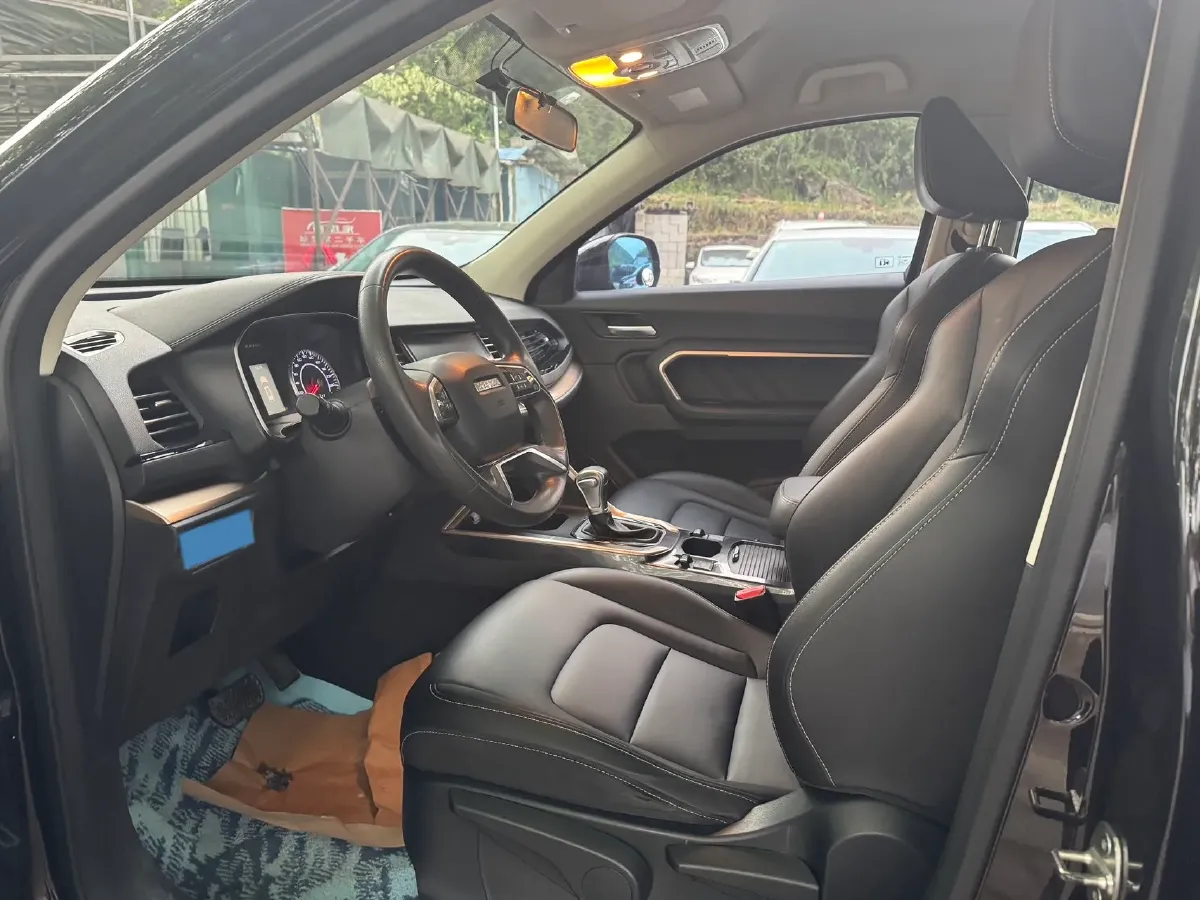 2018 Haval H6 1.5T 169HP L4 7DCT,autocango,china used car exporter,china ev exporter,chinese used car exporter,chinese used ev exporter