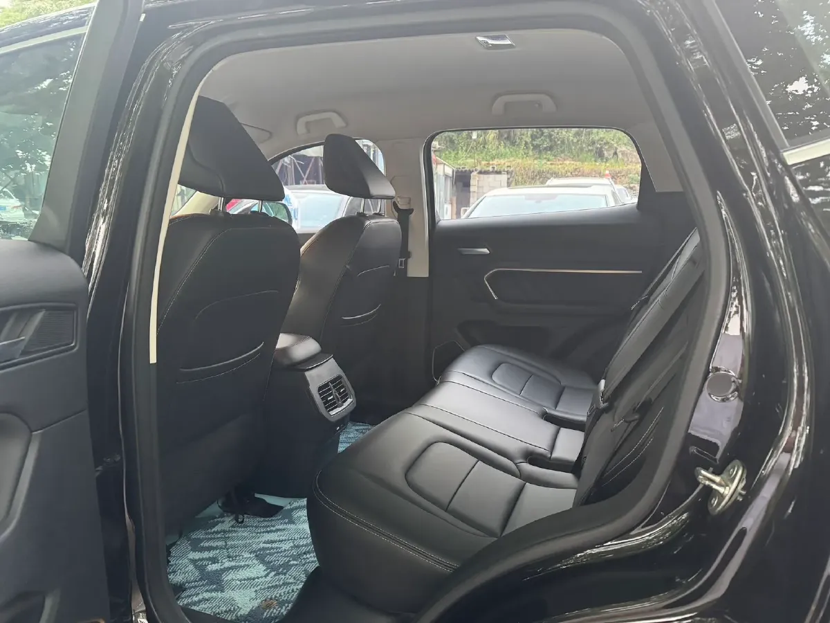 2018 Haval H6 1.5T 169HP L4 7DCT,autocango,china used car exporter,china ev exporter,chinese used car exporter,chinese used ev exporter