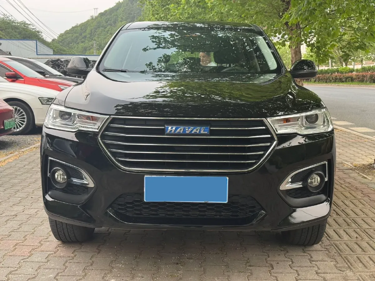 2018 Haval H6 1.5T 169HP L4 7DCT,autocango,china used car exporter,china ev exporter,chinese used car exporter,chinese used ev exporter