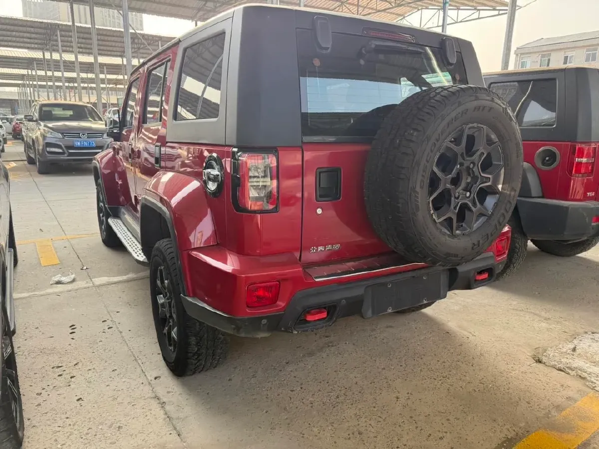 2022 Beijing BJ40 2.3T 231HP L4 6AT,autocango,china used car exporter,china ev exporter,chinese used car exporter,chinese used ev exporter