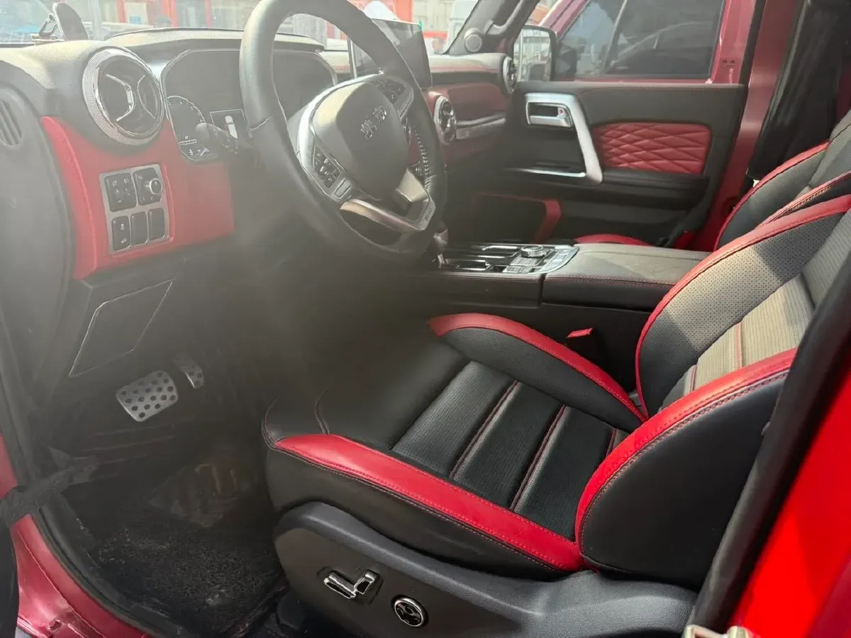 2022 Beijing BJ40 2.3T 231HP L4 6AT,autocango,china used car exporter,china ev exporter,chinese used car exporter,chinese used ev exporter