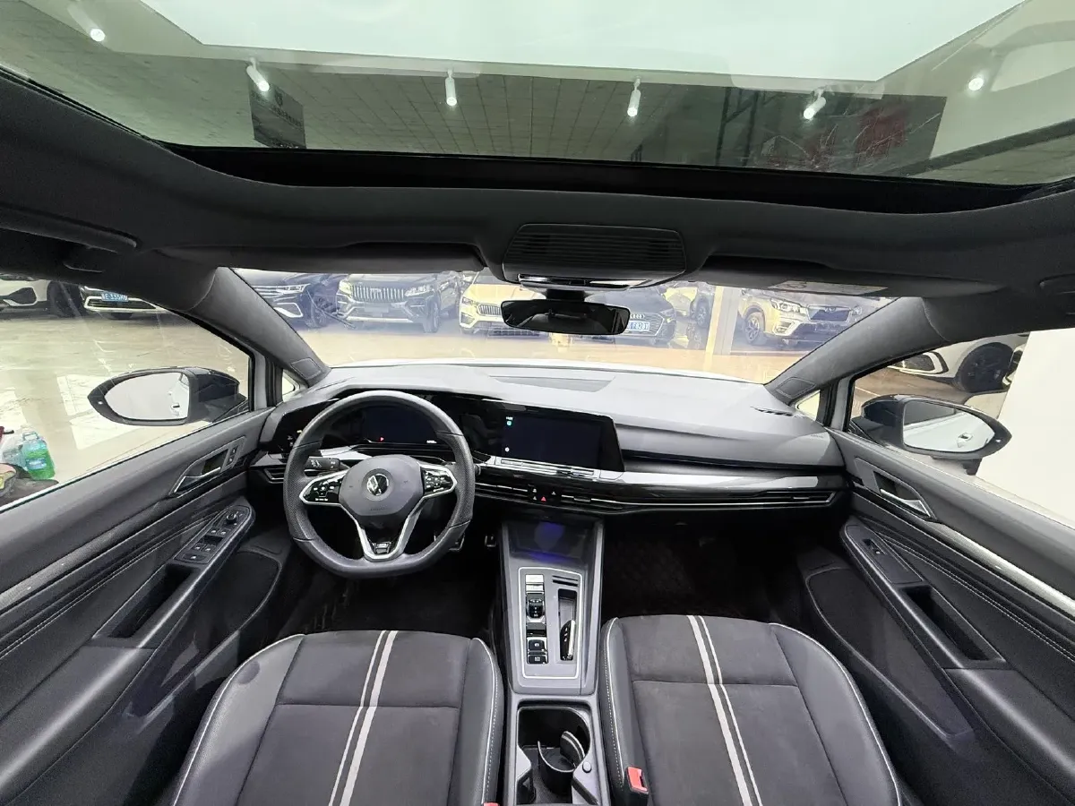 2021 Volkswagen Golf 1.4T 150HP L4 7DCT,autocango,china used car exporter,china ev exporter,chinese used car exporter,chinese used ev exporter