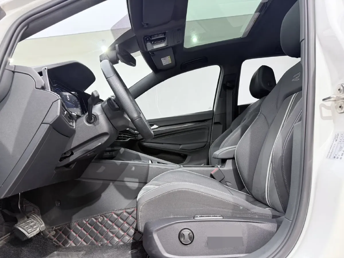 2021 Volkswagen Golf 1.4T 150HP L4 7DCT,autocango,china used car exporter,china ev exporter,chinese used car exporter,chinese used ev exporter