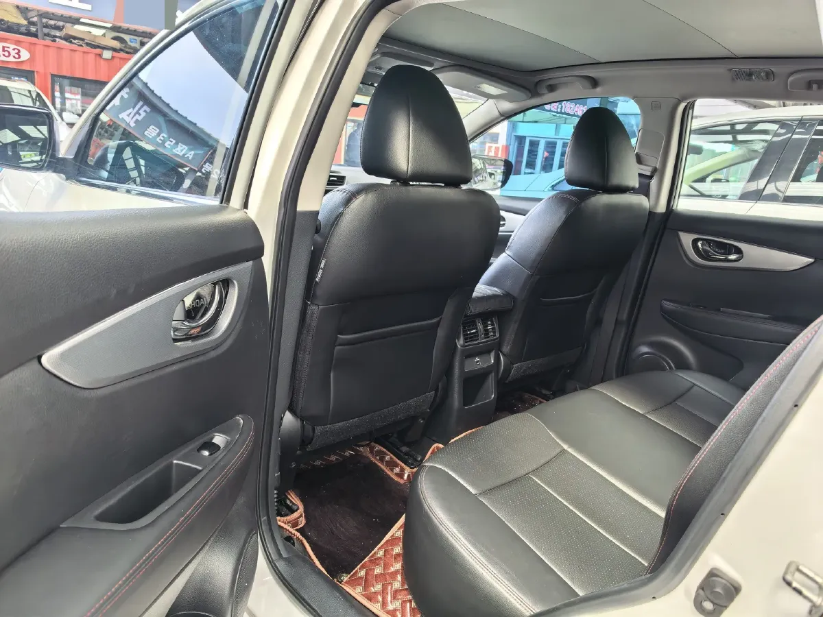 2021 Nissan Qashqai 2.0L 151HP L4 CVT,autocango,china used car exporter,china ev exporter,chinese used car exporter,chinese used ev exporter