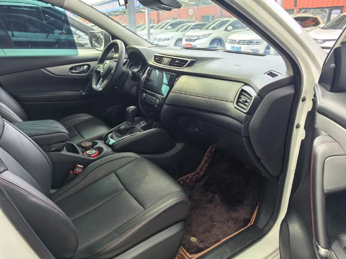 2021 Nissan Qashqai 2.0L 151HP L4 CVT,autocango,china used car exporter,china ev exporter,chinese used car exporter,chinese used ev exporter