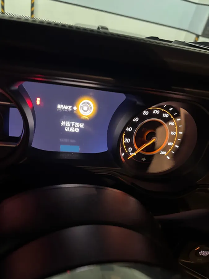 2024 Jeep Wrangler 2.0T 266HP L4 8AT,autocango,china used car exporter,china ev exporter,chinese used car exporter,chinese used ev exporter