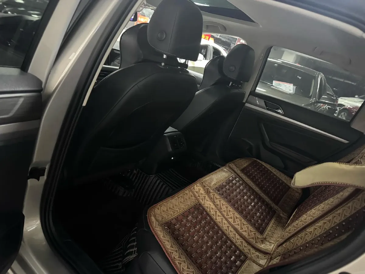 2021 Volkswagen Lavida 1.5L 113HP L4 6AT,autocango,china used car exporter,china ev exporter,chinese used car exporter,chinese used ev exporter