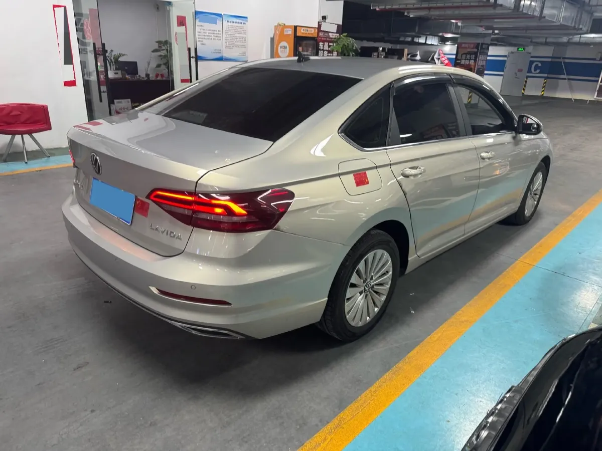 2021 Volkswagen Lavida 1.5L 113HP L4 6AT,autocango,china used car exporter,china ev exporter,chinese used car exporter,chinese used ev exporter