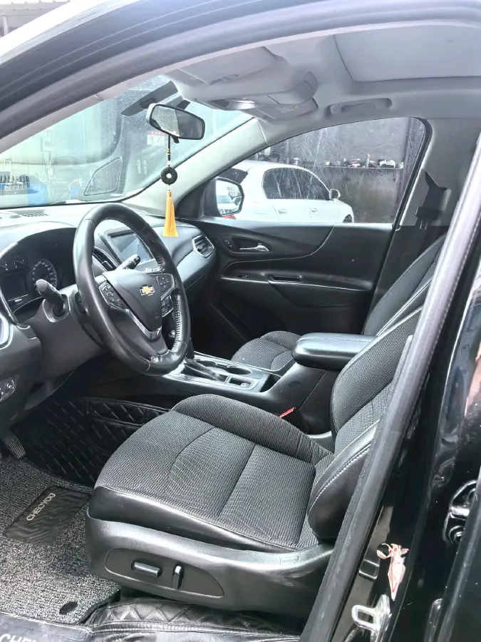 2018 Chevrolet Equinox 1.5T 180HP L4 6AT,autocango,china used car exporter,china ev exporter,chinese used car exporter,chinese used ev exporter