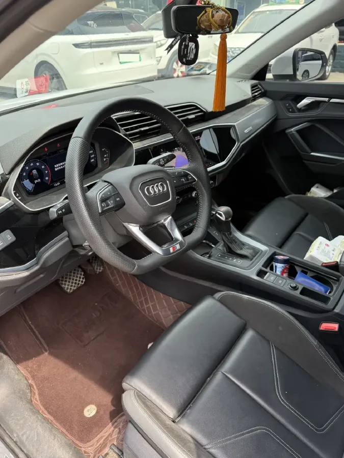 2021 Audi Q3 Sportback 2.0T 186HP L4 7DCT,autocango,china used car exporter,china ev exporter,chinese used car exporter,chinese used ev exporter