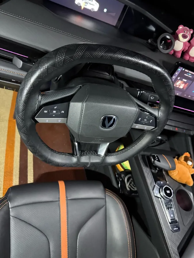 2024 ChangAn UNI-V 1.5T 188HP L4 7DCT,autocango,china used car exporter,china ev exporter,chinese used car exporter,chinese used ev exporter