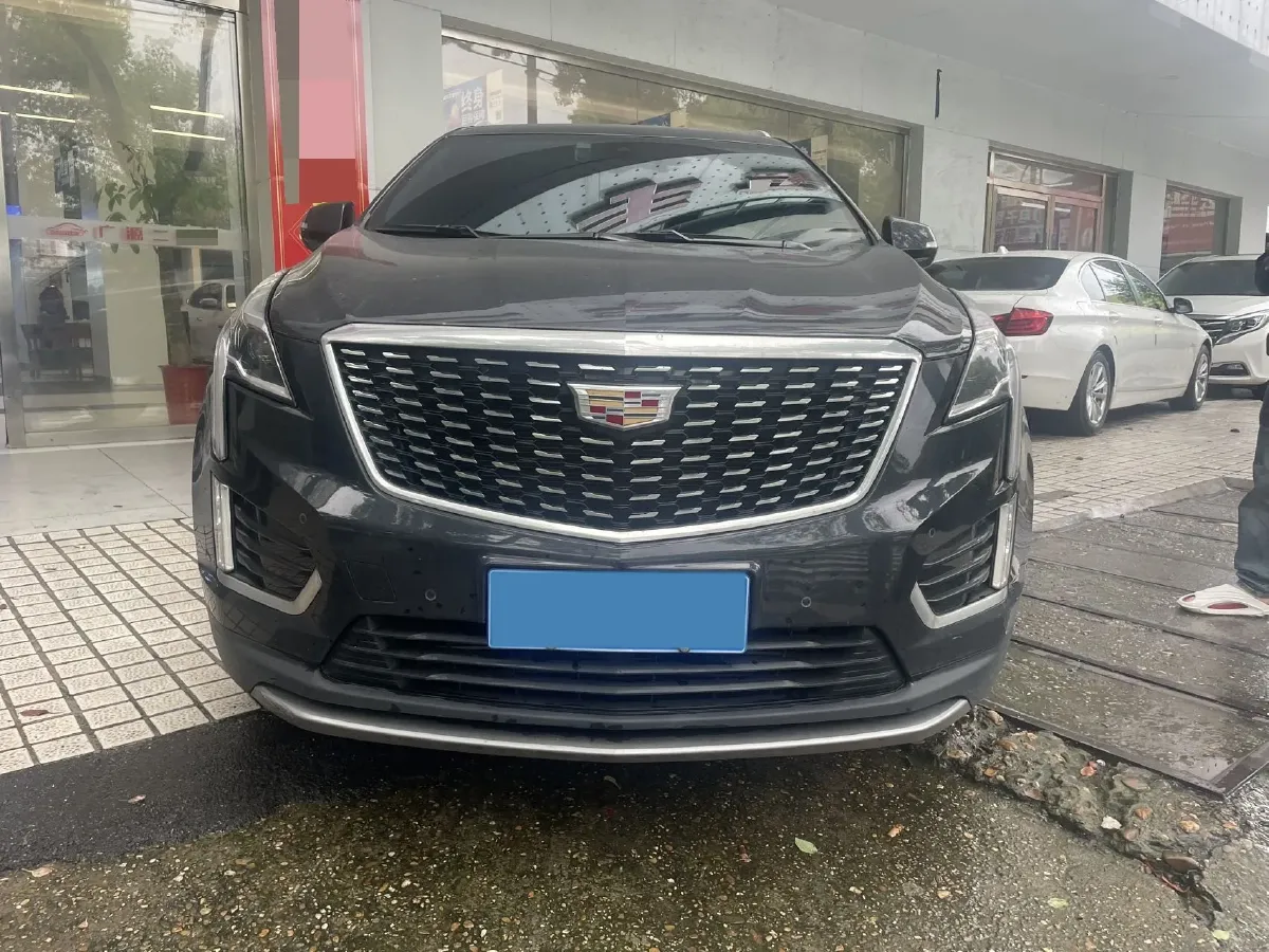 2023 Cadillac XT5 2.0T 237HP L4 9AT,autocango,china used car exporter,china ev exporter,chinese used car exporter,chinese used ev exporter