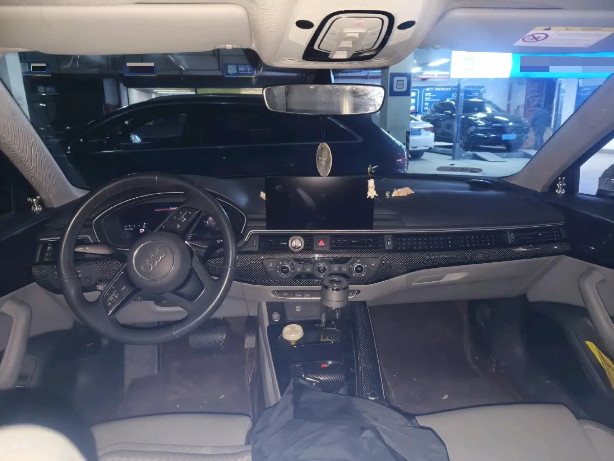 2020 Audi A4L 2.0T 150HP L4 7DCT,autocango,china used car exporter,china ev exporter,chinese used car exporter,chinese used ev exporter