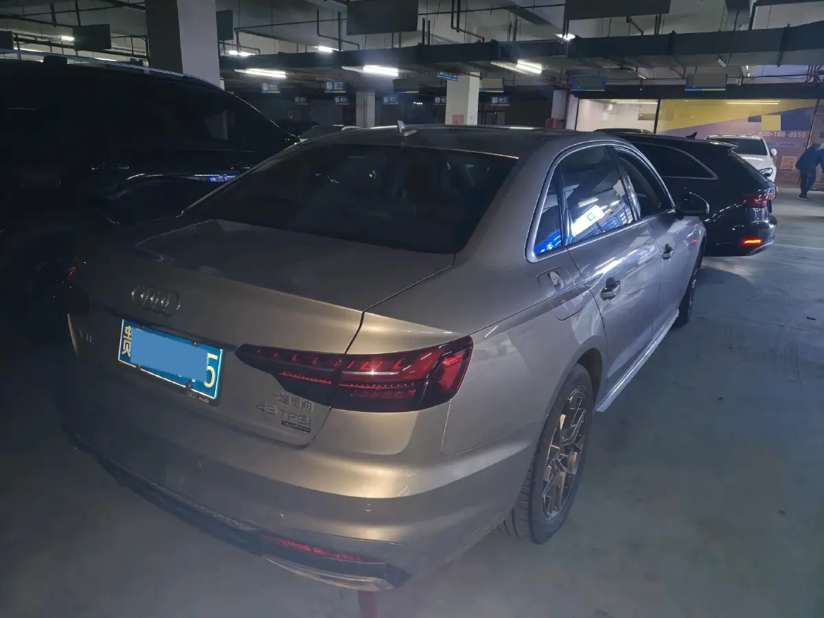 2020 Audi A4L 2.0T 150HP L4 7DCT,autocango,china used car exporter,china ev exporter,chinese used car exporter,chinese used ev exporter