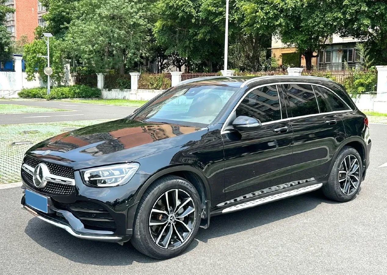 2021 Mercedes-Benz GLC Class 2.0T 258HP L4 9AT,autocango,china used car exporter,china ev exporter,chinese used car exporter,chinese used ev exporter