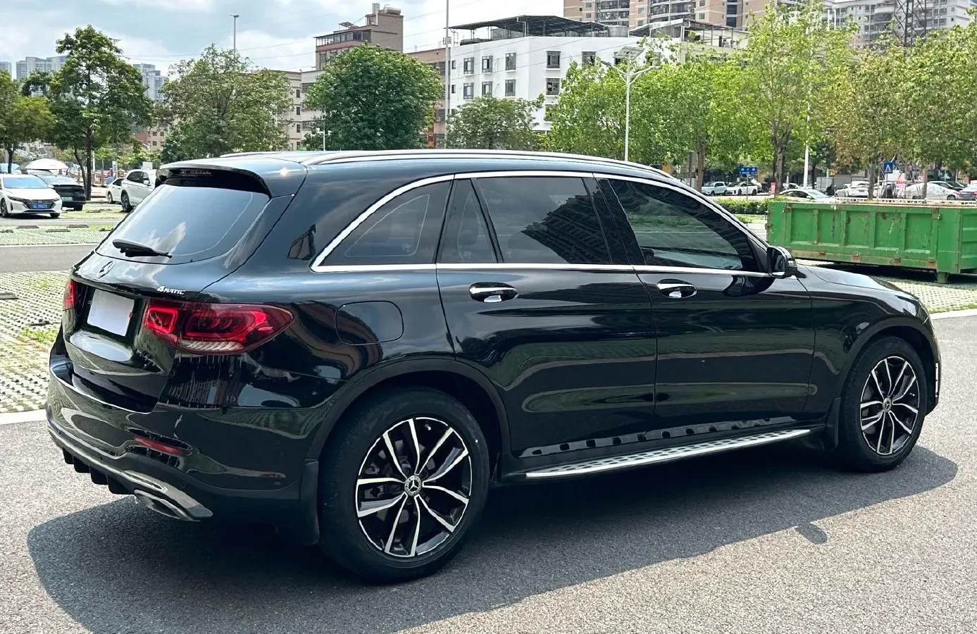 2021 Mercedes-Benz GLC Class 2.0T 258HP L4 9AT,autocango,china used car exporter,china ev exporter,chinese used car exporter,chinese used ev exporter
