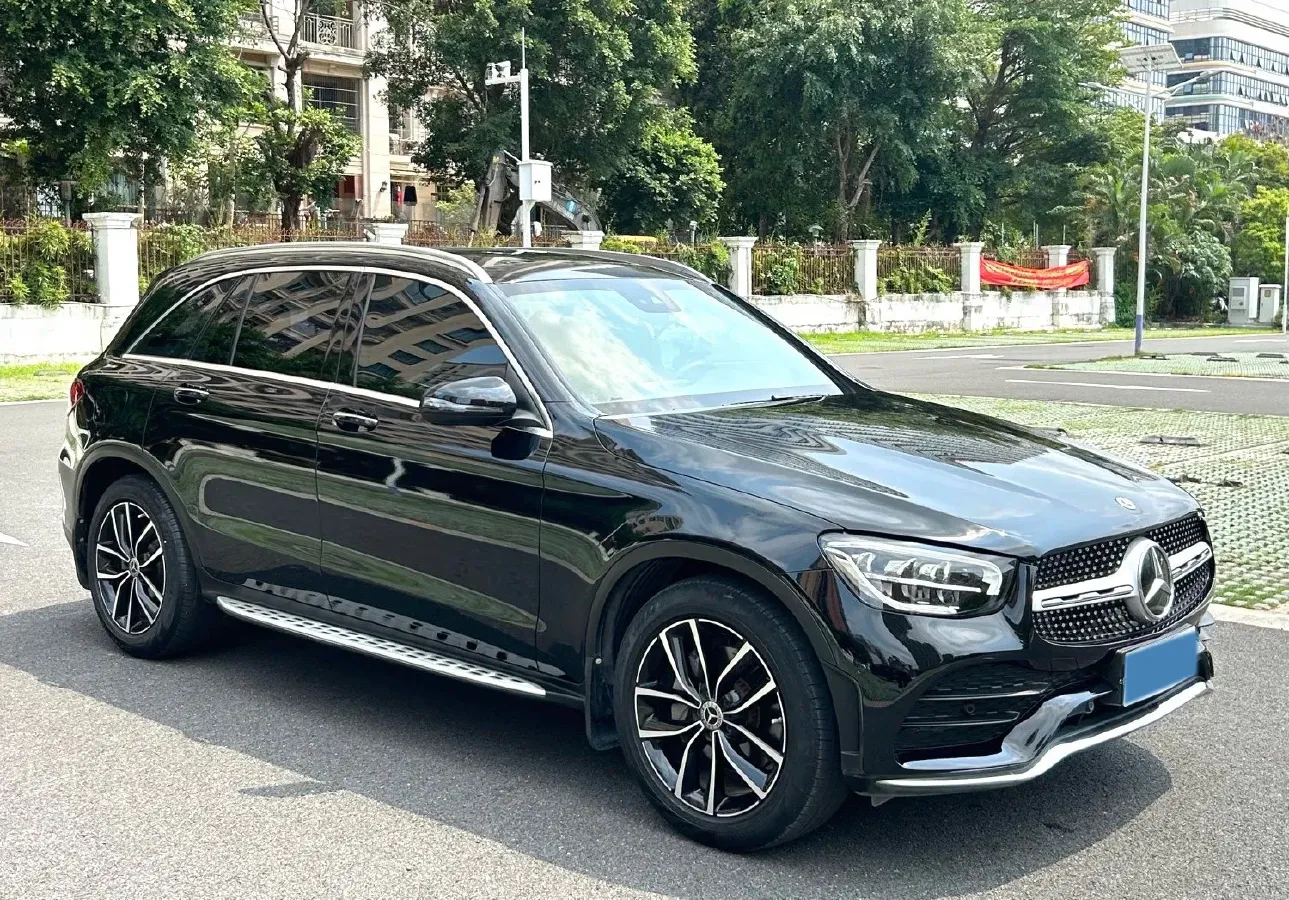 2021 Mercedes-Benz GLC Class 2.0T 258HP L4 9AT,autocango,china used car exporter,china ev exporter,chinese used car exporter,chinese used ev exporter