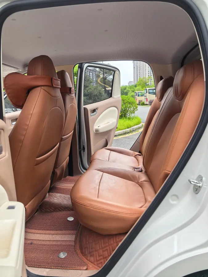 2025 WuLing HongGuang MINI EV BEV 16.2KWH,autocango,china used car exporter,china ev exporter,chinese used car exporter,chinese used ev exporter