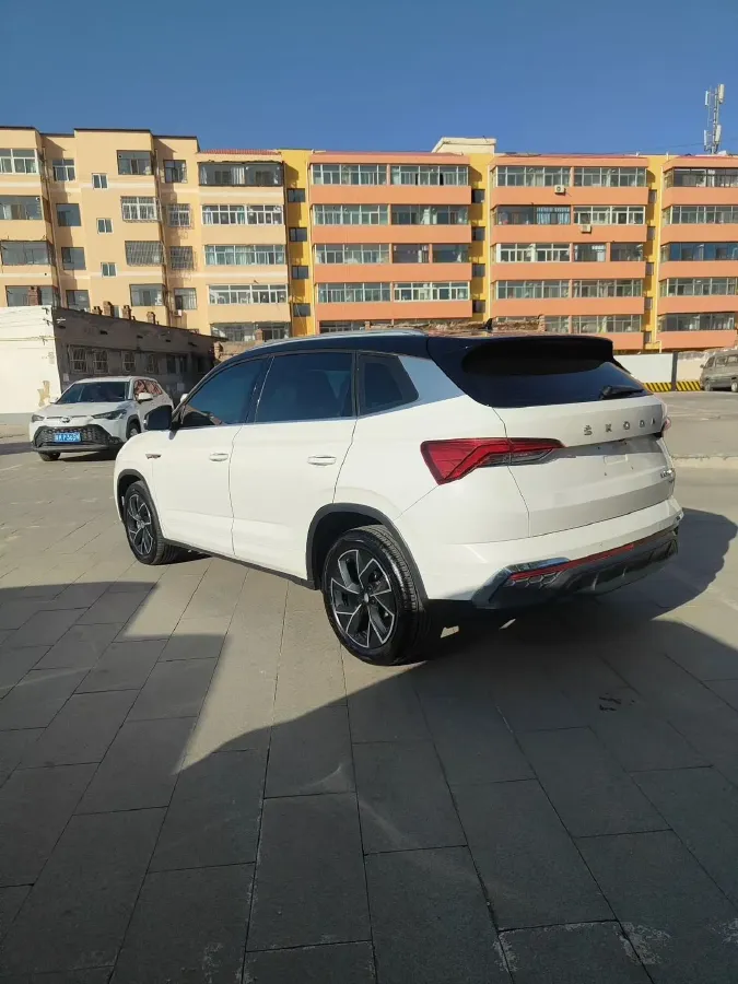 2021 Skoda Kamiq 1.2T 116HP L4 7DCT,autocango,china used car exporter,china ev exporter,chinese used car exporter,chinese used ev exporter