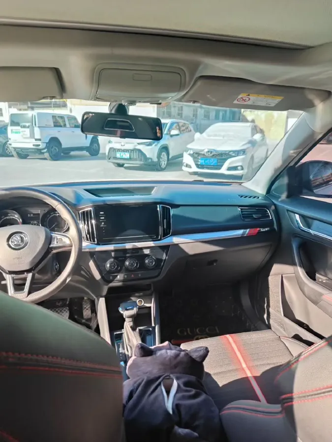 2021 Skoda Kamiq 1.2T 116HP L4 7DCT,autocango,china used car exporter,china ev exporter,chinese used car exporter,chinese used ev exporter